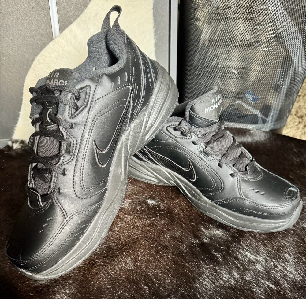 Nike Air Monarch 4 Triple Black Sneakers 415445-001